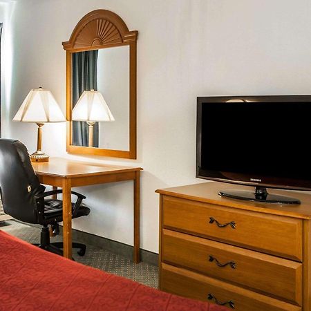 Quality Inn Rochester South Екстериор снимка