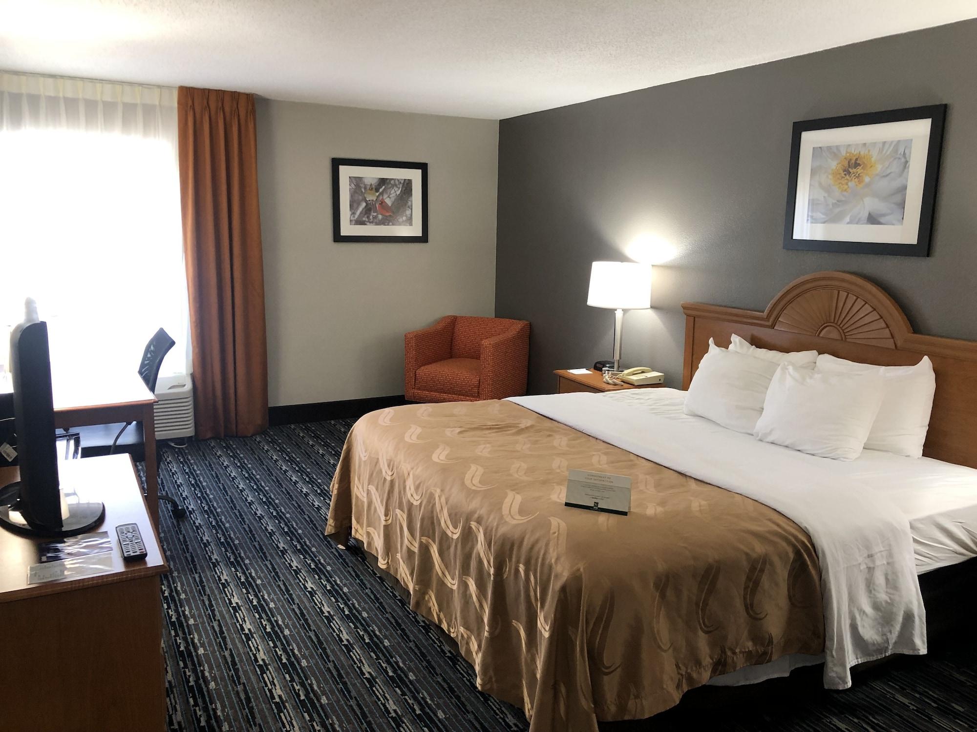 Quality Inn Rochester South Екстериор снимка