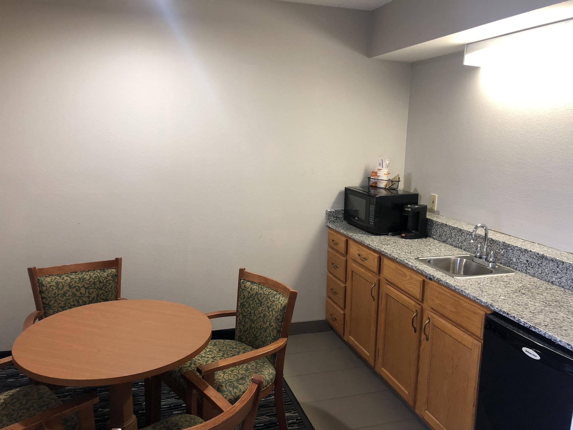 Quality Inn Rochester South Екстериор снимка