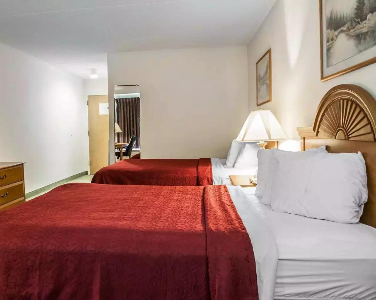 Quality Inn Rochester South Екстериор снимка