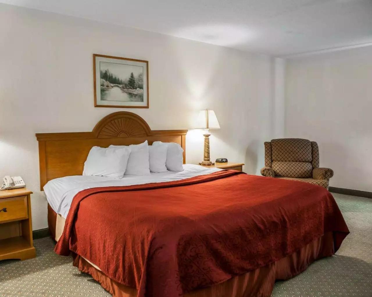 Quality Inn Rochester South Екстериор снимка